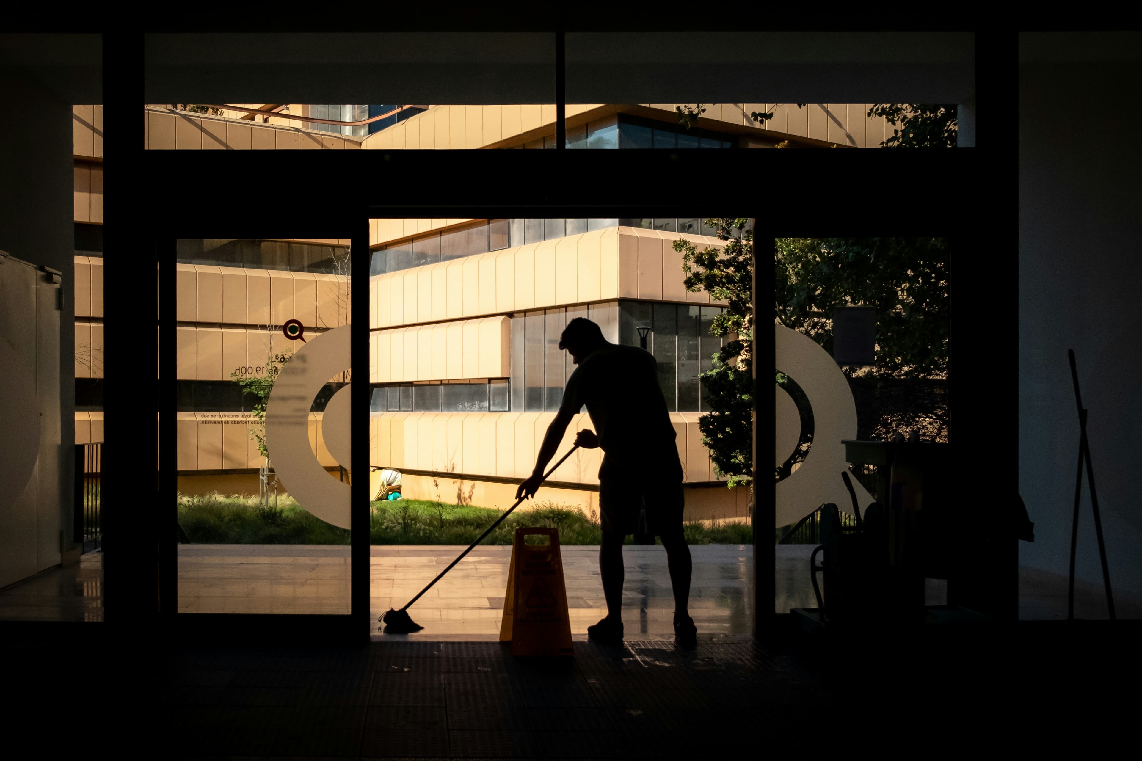 Nettoyage professionnel, Monica Facility Services, Neuchâtel
